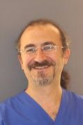 Dentist Mutlu SEZEL