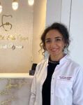Dentist Eda ÖZEŞER